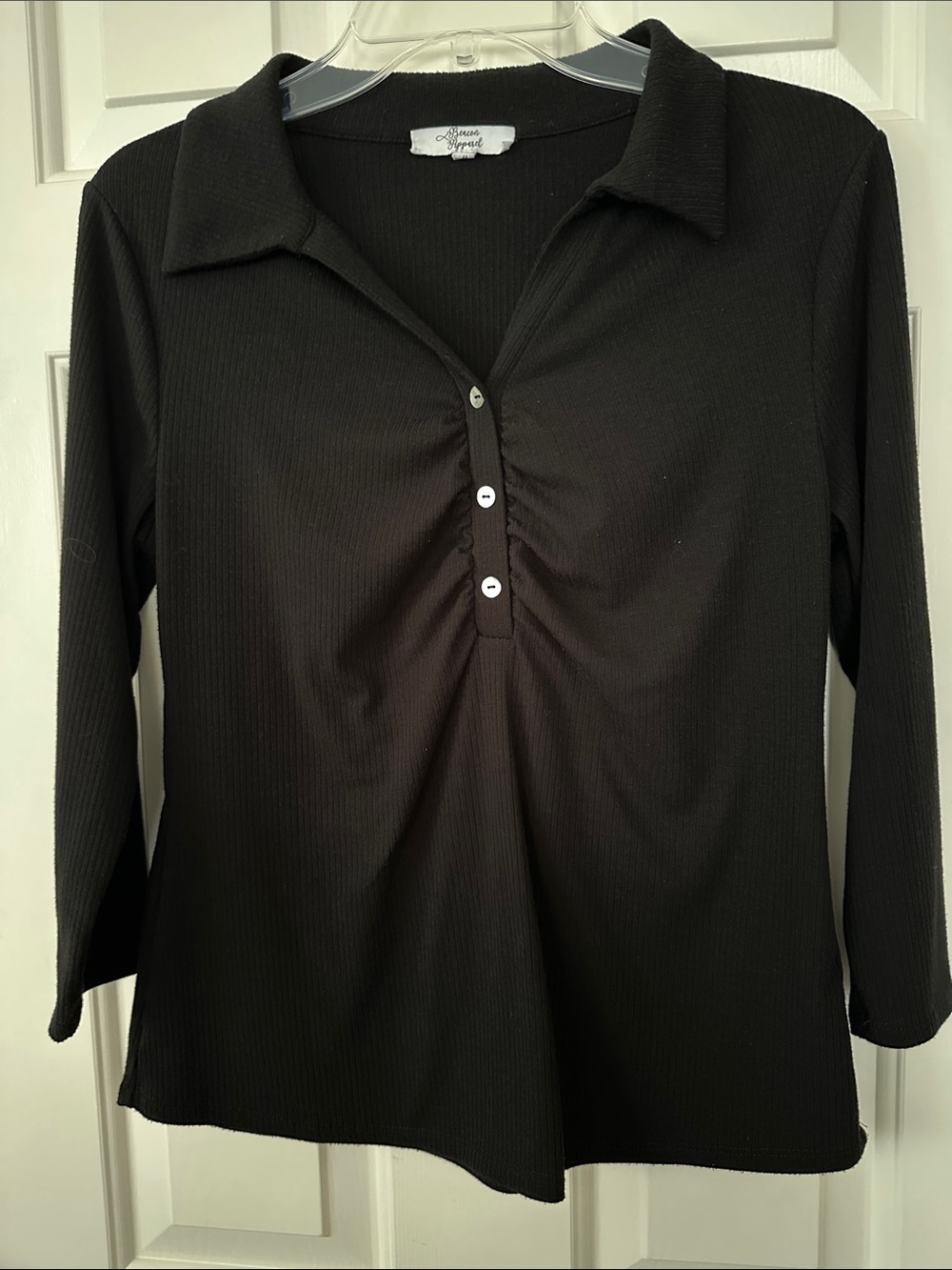 Beacon Apparel Soft Knit Ribbed Collared Henley Top - Black size M